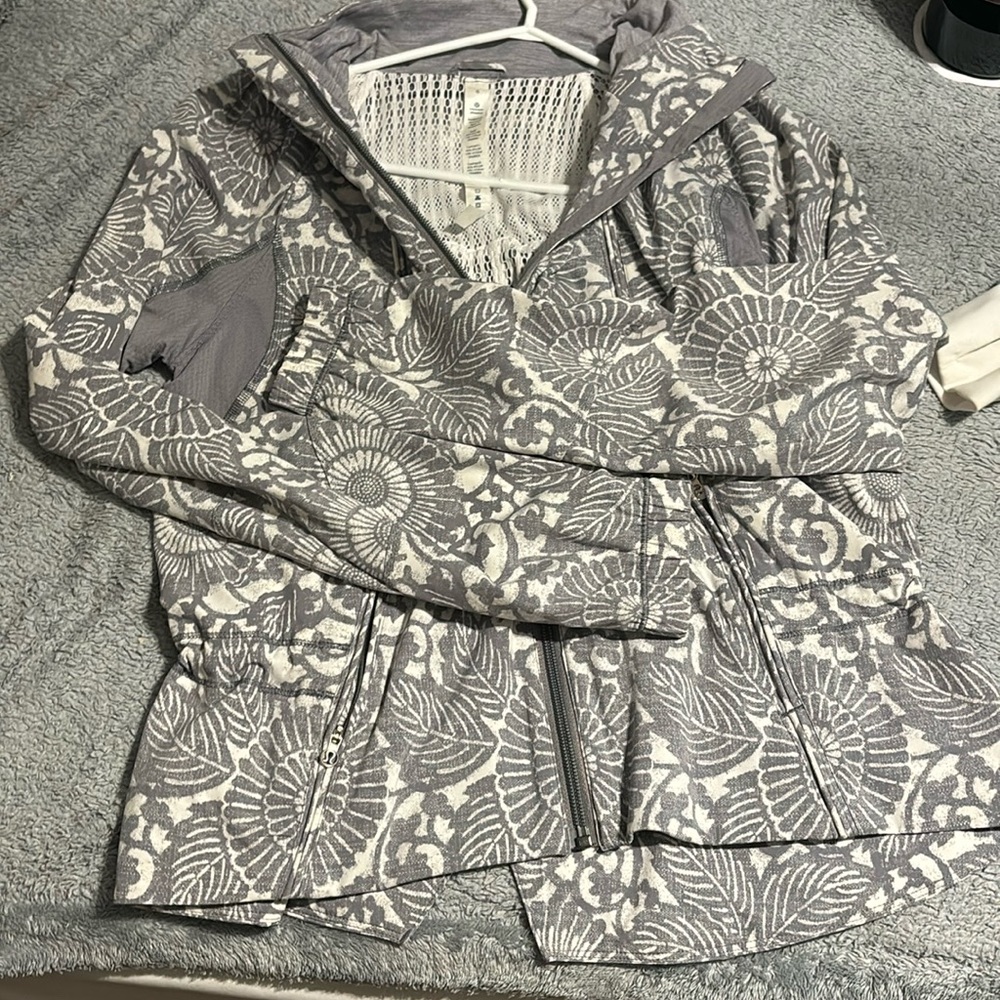 Lululemon jacket